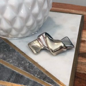 Vintage Frederic Jean Ducios 925 brooch